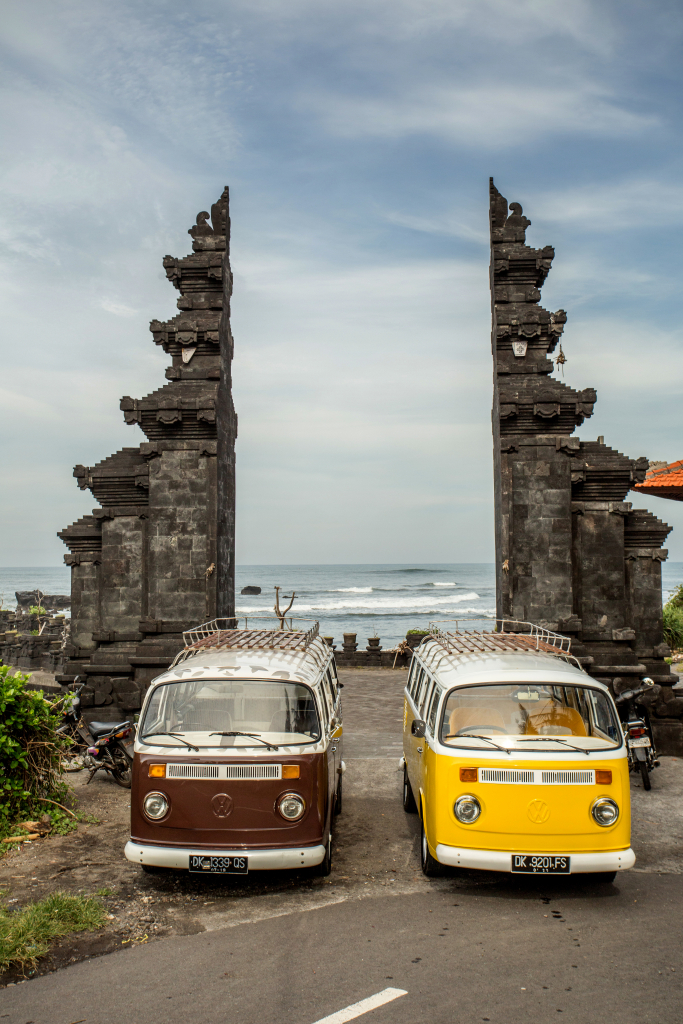 VW Limo Bali on tour Batu Ngaus[4]