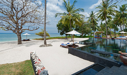 Pantai Sire beachfront Villa Sapi